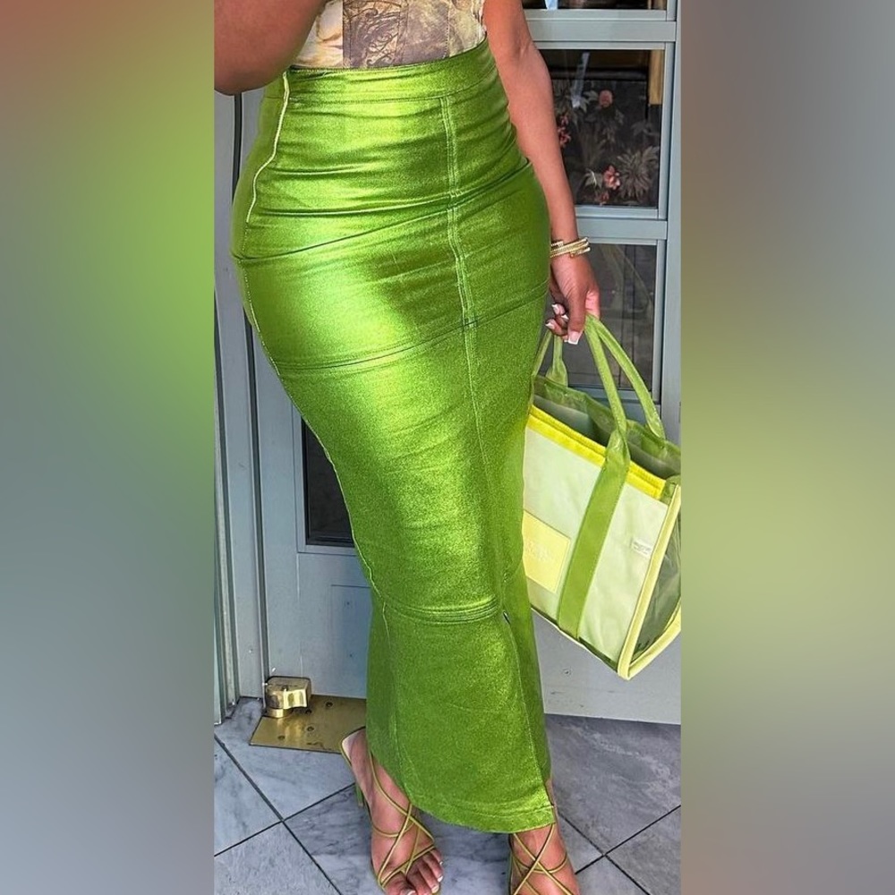 Apple Green Skirt - Midi Skirt